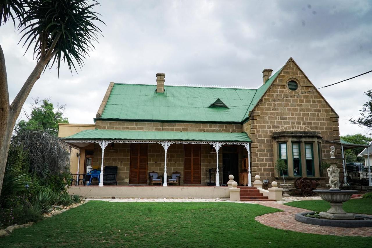 Outentique Accommodation Oudtshoorn Luaran gambar